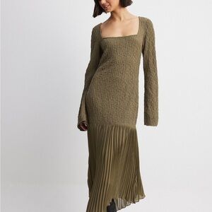 Chic Long Sleeve Olive Dress